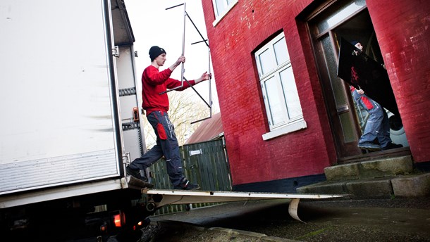 Kommuner tjener penge, når arbejdsløse flytter væk