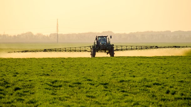 Landbrug & Fødevarer ser en risiko for, at respekten om Arbejdstilsynets advarsler falder, når glyphosat bliver betegnet som et kræftrisikostof, selv om blandt andre Miljøstyrelsen ikke anser glyphosat som kræftfremkaldende.