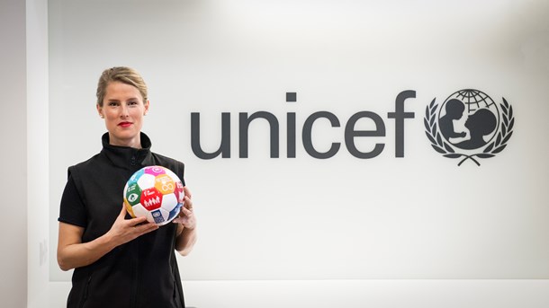 Hanna Line Jakobsen, den nye udviklingsdirektør i Unicef Danmark, har altid været motiveret af at hjælpe børn, som har det skidt. Allerede som 16-årig startede hun med at arrangere ferielejre for udsatte børn.