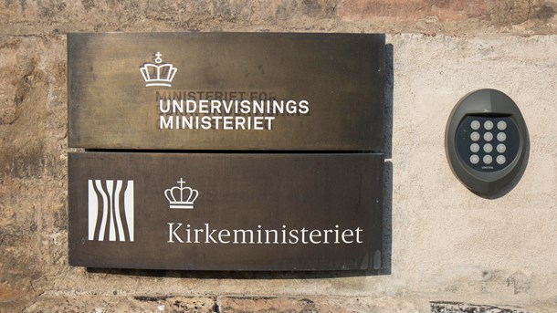 Styrelsen for Undervisning og Kvalitet mener, at VUC Syd i Haderslev skal betale 1,2 millioner kroner tilbage til staten.