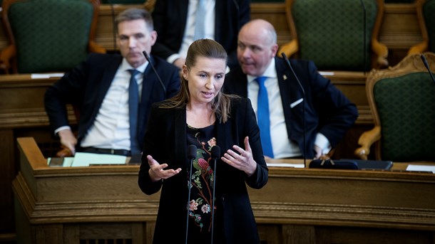 Mette Frederiksen vil i mål med skolereform og af med tidlige test