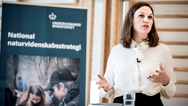 Regeringen vil uddanne 