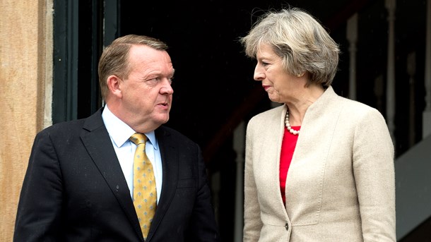 Løkke får besøg af Theresa May i næste uge