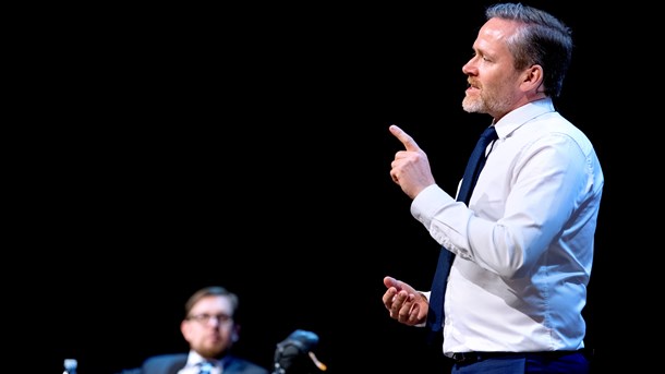 LA-leder Anders Samuelsen kom efter omstændighederne godt fra mødet med sit bagland i Tivoli Kongrescenter. 