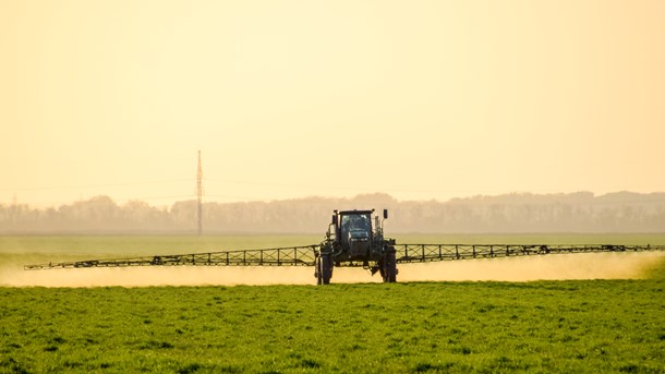 L&F: Afskaf pesticidafgiften inden miljøet betaler prisen