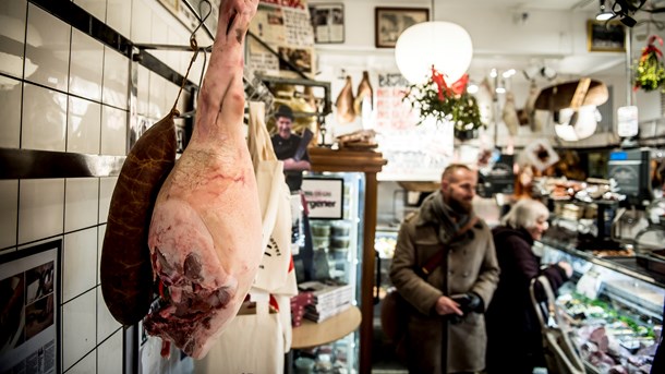 Små, mindre og mellemstore virksomheder, som arbejder med forarbejdning, forædling og afsætning af fødevarer, har ikke i tilstrækkelig grad adgang til erhvervsfremmemidlerne, skriver Torsten Buhl og Thomas Jespersen.