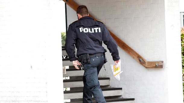 Politiet udtaler selv, at de er frustrerede over, at de skal involveres ved så mange tvangsindlæggelser, skriver Henrik Sven Sørensen.  