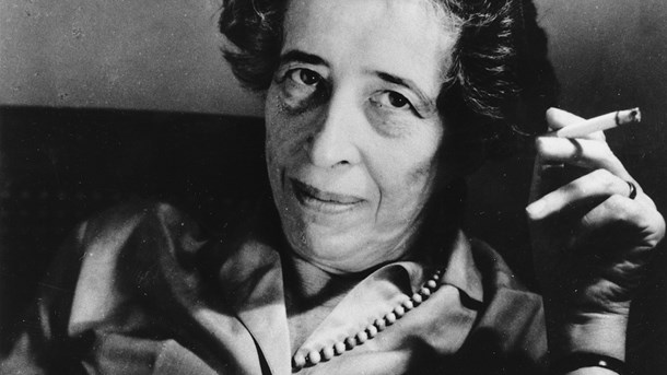 Filosoffen Hannah Arendt beskrev mekanismen, hvordan almindelige funktionærer kan forledes til at medvirke til ondskab, når det personlige ansvar tilsidesættes, som ”ondskabens banalitet”.