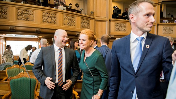 Kristian Jensen, Inger Støjberg og Søren Pape Poulsen er blandt de mest populære ministre, men Støjberg tynges lidt ned af store minuskarakterer fra venstrefløjens vælgere.