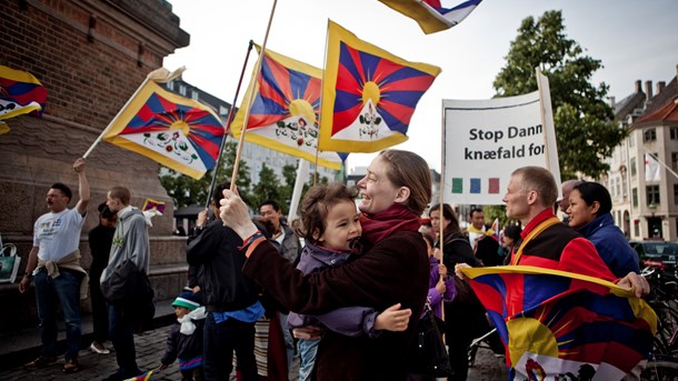 Genåbningen af Tibet-kommissionen vidner om at være et quickfix, der tier de kritiske røster, men som ikke løser problemet med den manglende tillid til Djøf-segmentet, skriver Jannik Skadhauge Sano.
 