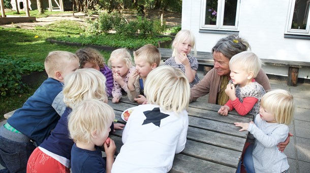 En række forældreorganisationer har stillet et borgerforslag, der skal sikre en minimumsgrænse af pædagoger til børn i vuggestuer og børnehaver. 