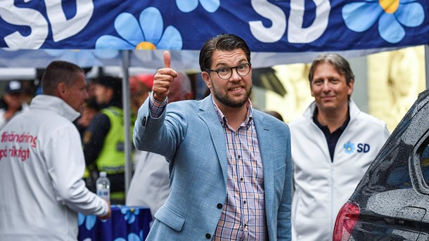 SVERIGE: Moderaternas urbane, kosmopolitiske og liberale position har gjort det utænkeligt at samarbejde med Sverigedemokraternes formand, Jimmie Åkesson (billedet). Måske lige indtil nu, skriver Christian Egander Skov.