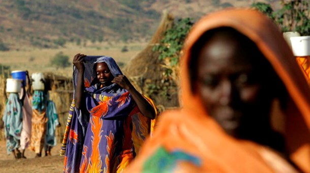 Sikkerhedseksperter har vurderet, at inden for de næste tyve år vil der 
være 10-20 millioner mennesker på flugt fra klimaforandringerne alene 
fra Sahel-regionen.