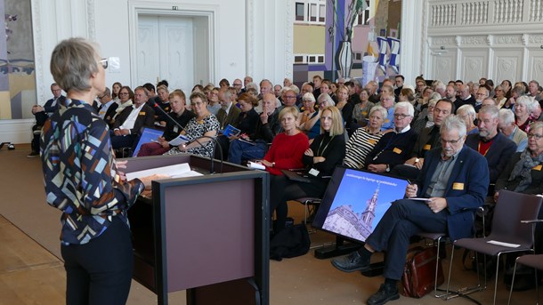 Ifølge Karen Margrethe Olsen fra Landsforeningen for Bygnings- og Landskabskultur er der flere grunde til bekymring for de bevaringsværdige bygninger og bymiljøer.