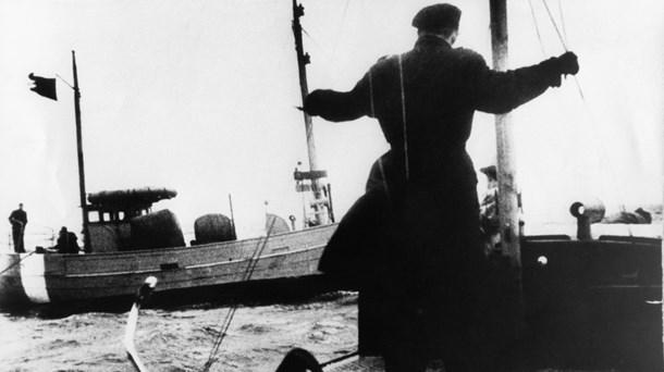 FLUGTEN: Et sjælden foto fra en af de flugtaktioner over Øresund, hvor tusinder af danske jøder flygtede til sikkerheden i Sverige, efteråret 1943.