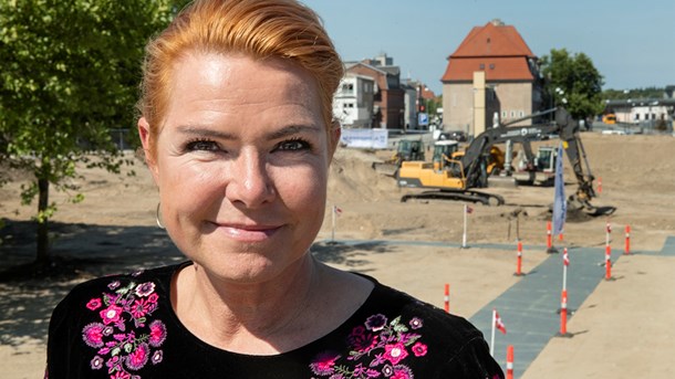 Dagens overblik: Støjberg præsenterer kontroversiel asylplan