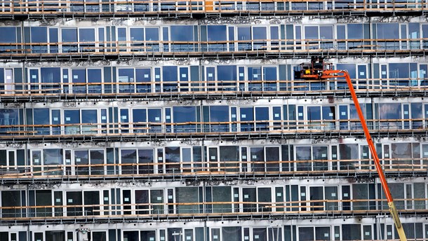 I Aarhus Havn skal der fremover bygges lejligheder, hvor vinduerne ikke kan åbnes på grund af støj og luftforurening. (Foto: Henning Bagger/Ritzau Scanpix)