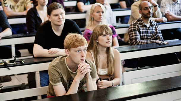 Ugen i dansk politik: Debat om unges mistrivsel og karakterræs i gymnasiet