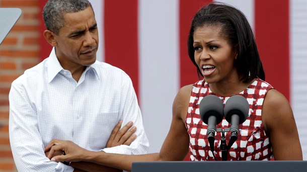 Arkivfoto: Michelle Obama har længe været i sin mands politiske skygge, men hendes nye bog er, som titlen siger, hendes historie, skriver Lone Dybkjær. 