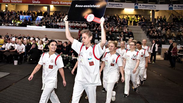 Regeringen, KL, Danske Regioner og FOA blev onsdag enige om at øge praktikpladsantallet for social- og sundhedsuddannelserne.  