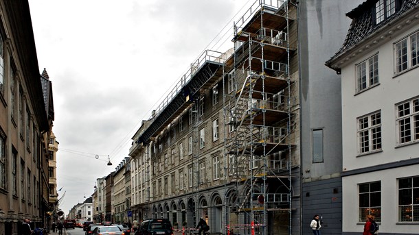 Kapitalfonde som f.eks. Blackstone opkøber ejendomme, som de renoverer for at sætte huslejepriserne op til det dobbelte. Men det er i strid med menneskerettighederne, advarer FN. (arkivfoto)