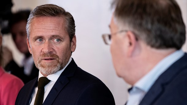 Liberal Alliance skal ikke med i en ny regering efter valget, hvis blå blok får magten, mener et flertal af de danske vælgere. 