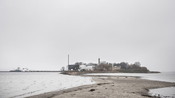 Øen Lindholm, der skal huse afviste asylansøgere, er ifølge Lars Beer Nielsen et eksempel på den symbolpolitik, vælgerne er trætte af. 