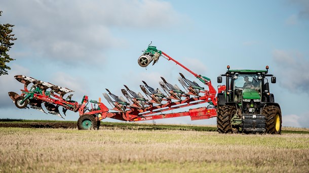 De tunge dyr og store maskiner gør landbruget til en særligt udsat arbejdsplads, skriver Lone Andersen.