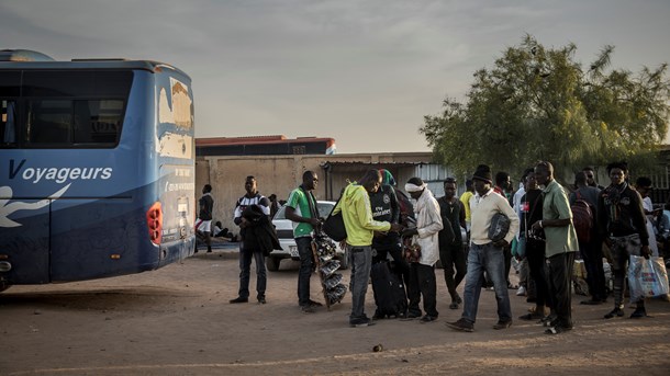 Regeringens indsats for at stoppe migration har kun forværret problemet med fattigdom i verdens fattigste lande, mener Martin Lidegaard. 