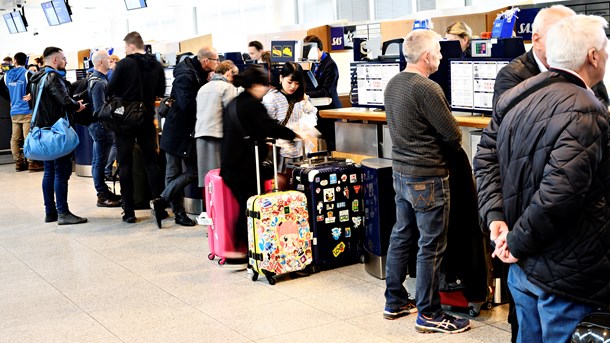 Byrdefordeling er et vigtigt hensyn, når det kommer til grønne afgifter. For eksempel vil en flyafgift primært ramme de højestlønnede, skriver Peter Møllgaard. 