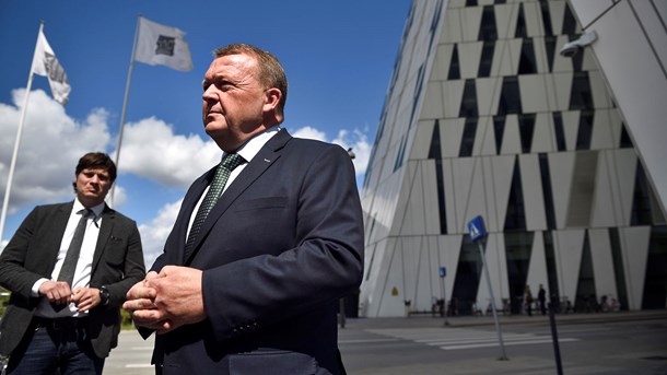 Lars Løkke Rasmussen (V) foran Bella Center i København, hvor han søndag lancerede Venstres seks mærkesager. Nummer ét er 