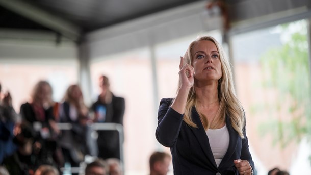 Pernille Vermund og co. har beskæftiget sig med politik i mange år, selv om de af taktiske årsager i dag siger det modsatte, mener Benny Damsgaard.