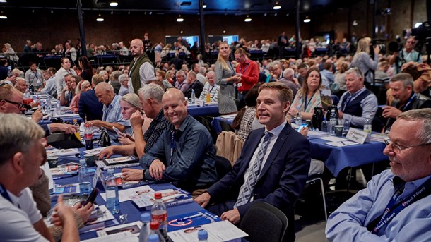 Knivene blev i skuffen, da Thulesen Dahl og Birthe Kjær holdt hof i Herning  