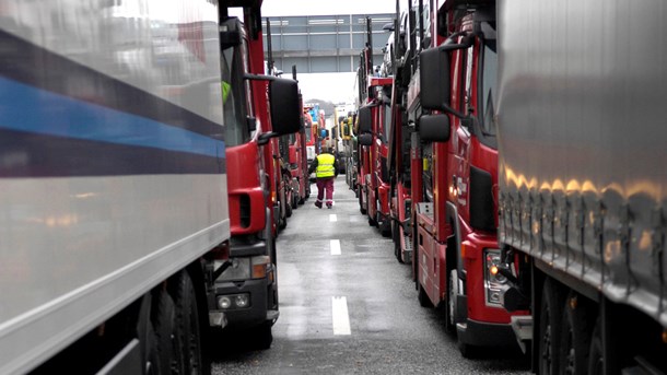 Det er på tide, at sikre ordentlige forhold for konkurrencen på transportområdet, skriver Jan Villadsen. 