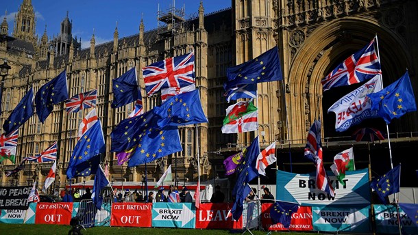 Optræk til britisk lynvalg: EU-rådsformand foreslår at udskyde Brexit til næste år