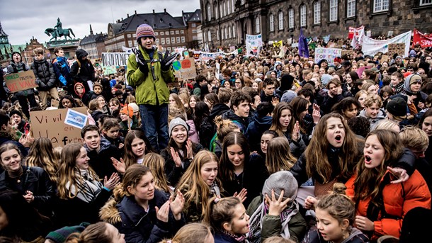 Unge: Lyt til os, for nutiden og fremtiden tilhører ungdommen