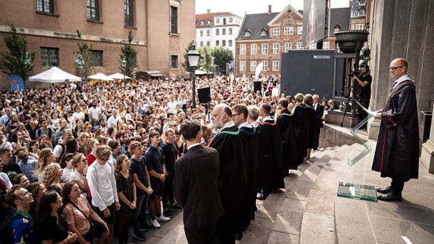 Nikolaj Saadat: Unge socialdemokraters akademiker-bashing gavner ingen