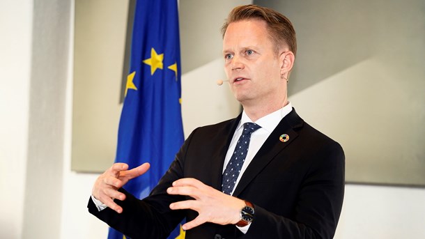 Udenrigsminister Jeppe Kofod under et pressemøde i november.