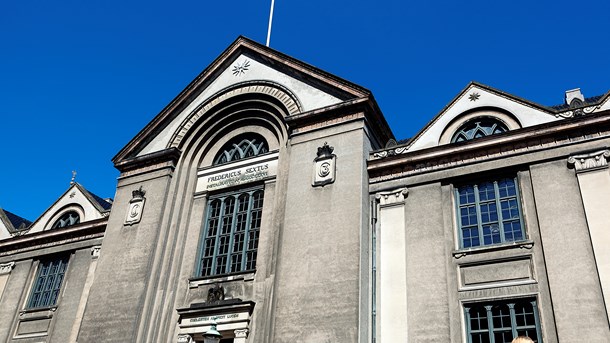 Vi har brug for humanister og samfundsvidenskabere til at håndtere fremtidens udviklinger, skriver DI og Lederne.