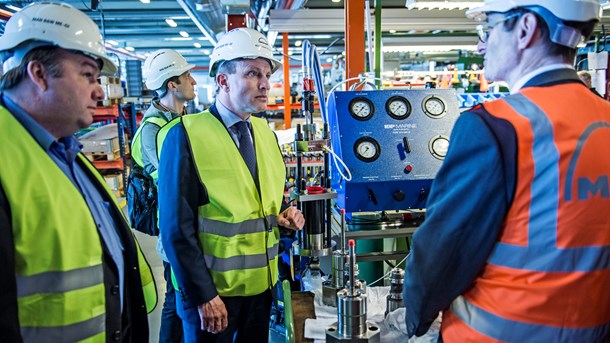 Dansk Metal har med applaus fra HK og FOA foreslået et absolut loft over antallet af gymnasieelever for at tvinge dem ind på en faguddannelse. Det er udansk, skriver Martin Lidegaard.