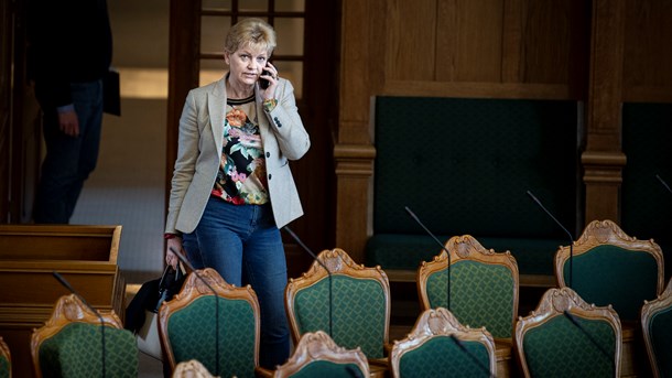 Efter forkerte tal fra regeringen: Minister skal til forsoningsmøde med Eva Kjer