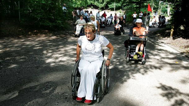 Kommuner hyrer resultatlønnede konsulenter til at spare på handicappede og psykisk syge