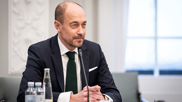 Hvis sundhedsminister Magnus Heunicke (S) mener, at opgaven med at lægge en økonomisk bund under sundhedsvæsenet er løst, er det bekymrende, skriver lægeformand.