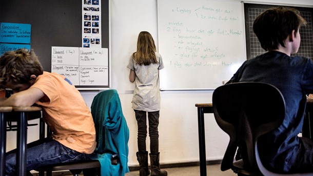 Læremiddelproducenterne bør åbne for en mere fleksibel anvendelse af deres læremidler, skriver Michael Lund-Larsen. (Foto: Thomas Lekfeldt/Ritzau Scanpix)