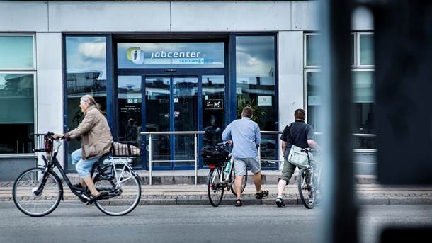 Flere får førtidspension i dag, men der er fortsat en gruppe, der mangler. En stor udfordring er de lange afklarings- og ressourceforløb, skriver Dansk Handicap Forbunds formand. 