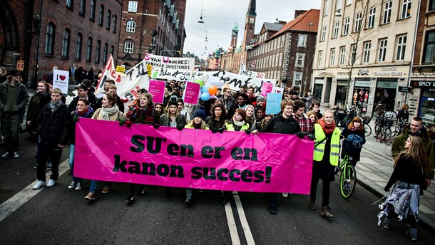 Når SU'en kommer til debat, ender det som regel med to krigslejre, der ikke taler fornuftigt sammen, mener Lederne.