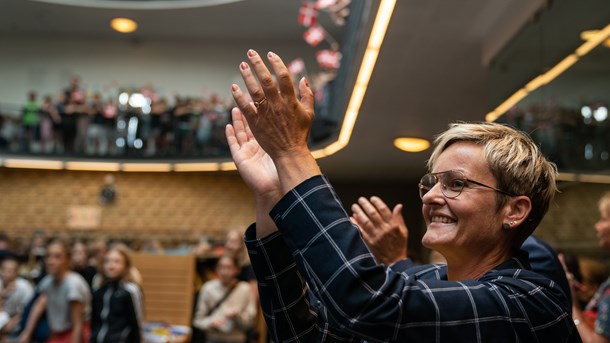 Pernille Rosenkrantz-Theil byder søndag indenfor på Sorø Akademi. 