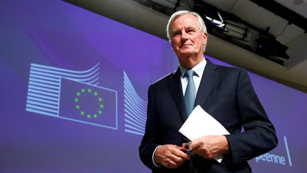 EU's medlemslande har nu officielt givet Kommissionens topforhandler, Michel Barnier, ansvaret for at lede forhandlingerne med Storbritannien på vegne af EU.