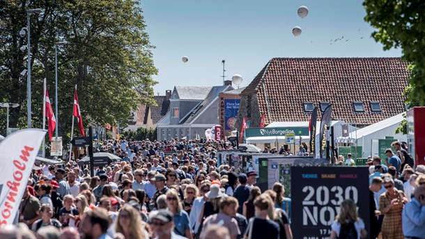 Folkemødet skal turde stille krav og bl.a. lave en regel om, at alle events skal involvere publikum mindst 30 procent af den tid, eventet varer. Sådan lyder det fra Selina Juul, stifter og bestyrelsesformand i Stop Spild af Mad.