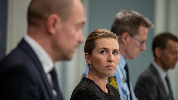 Professor frygter, at regeringen med indgreb mod frihedsrettigheder har rykket nogle hegnspæle, så man hurtigere vil ty til lignende virkemidler i fremtiden.